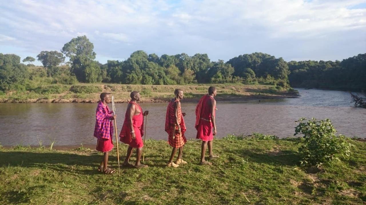 マサイマラ国立保護区 Hammerkop Migration Camp Bed & Breakfast エクステリア 写真