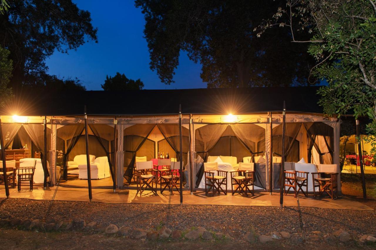 マサイマラ国立保護区 Hammerkop Migration Camp Bed & Breakfast エクステリア 写真